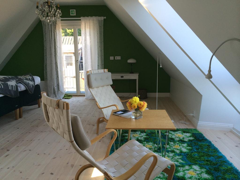Cocoon Meetings Bed & Breakfast Degeberga Bilik gambar